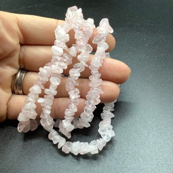 Pink Quartz Semi Precious Gemstones Chips Necklace Continuous Loop No Clasp - Picture 4 of 5